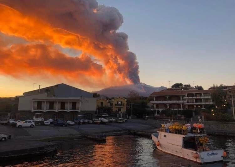 Le 2 Volte Casa Vacanza Acireale Exteriér fotografie