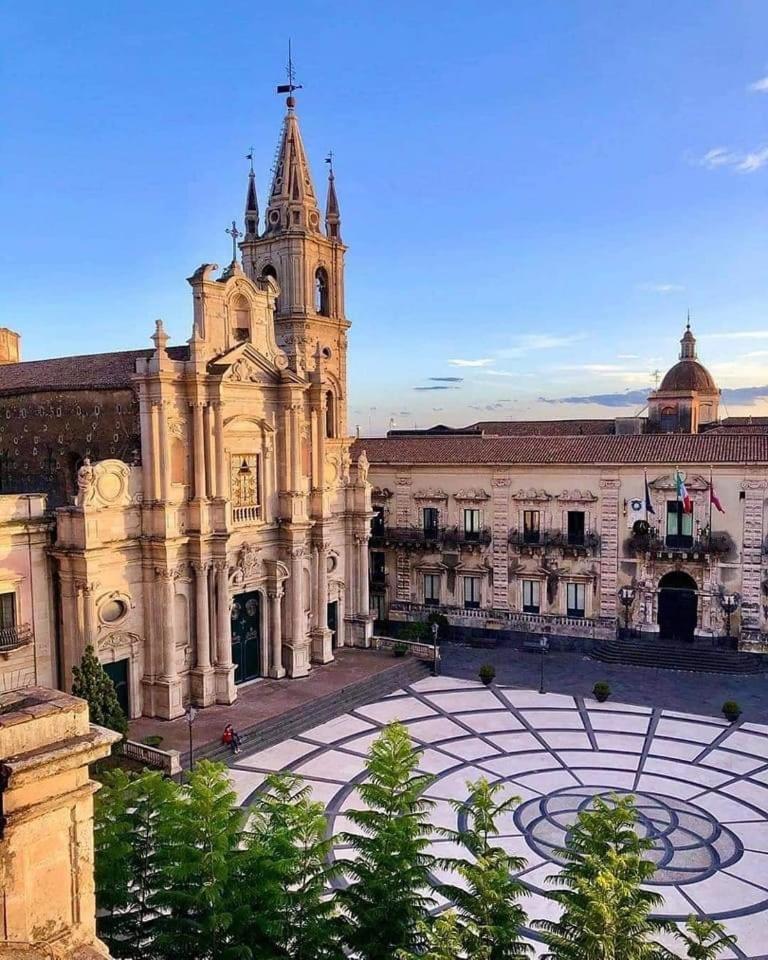 Le 2 Volte Casa Vacanza Acireale Exteriér fotografie